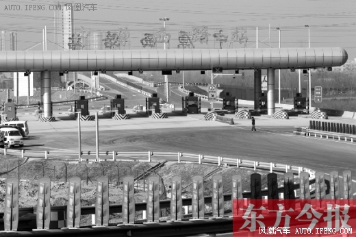郑州增两高速出入口 
