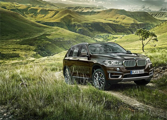 新BMWX5带您去看世界